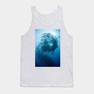 School of barracuda (C024/7722) Tank Top